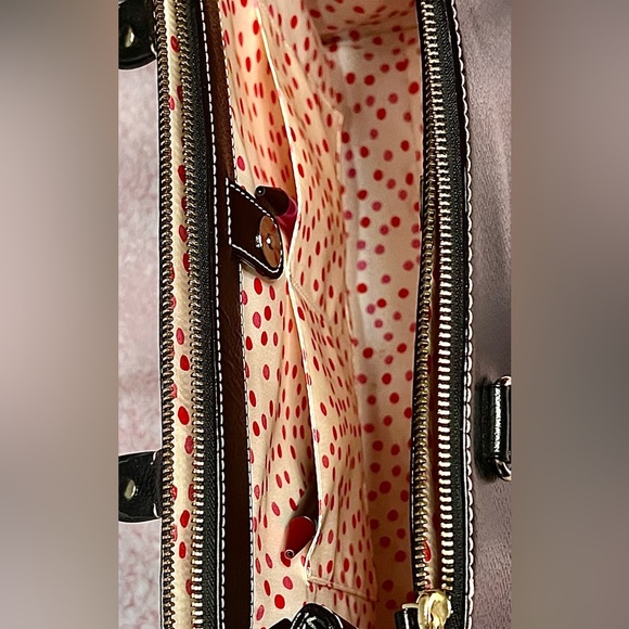 Kate Spade Large Black Tote with Dust Cover - Picture 14 of 16